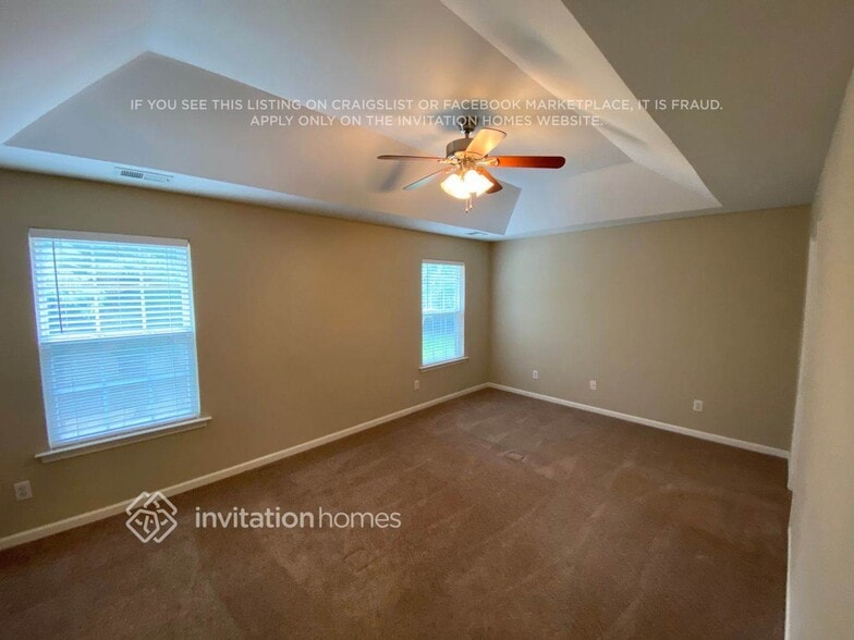 Building Photo - 12601 Cedar Crossings Dr