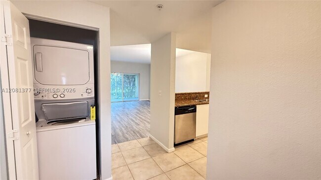 Building Photo - 3452 Cypress Trail
