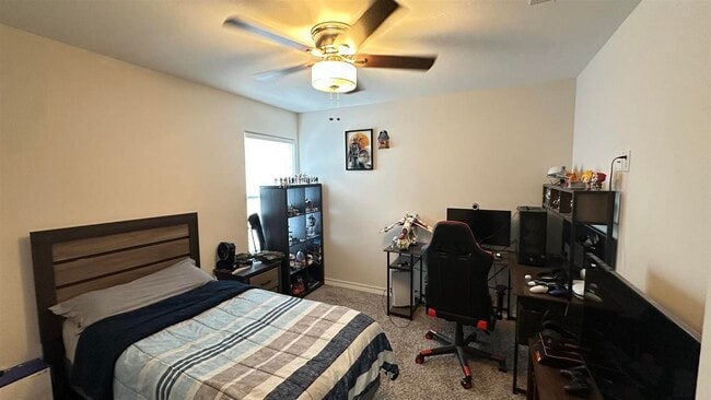 Building Photo - 3614 Jorge Sosa Dr