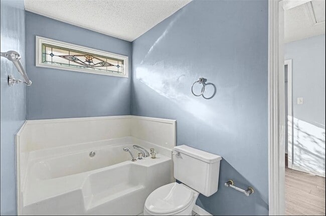 Building Photo - 6474B Cedar Bend Ct