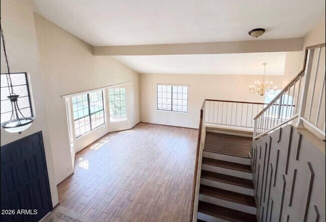 Building Photo - 3810 N Wintergreen Way