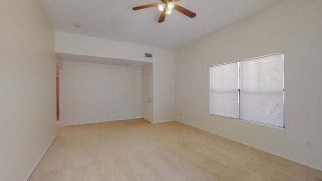 Building Photo - WESTSIDE HOME 3 Bedroom 2 Bath With 2 car garage