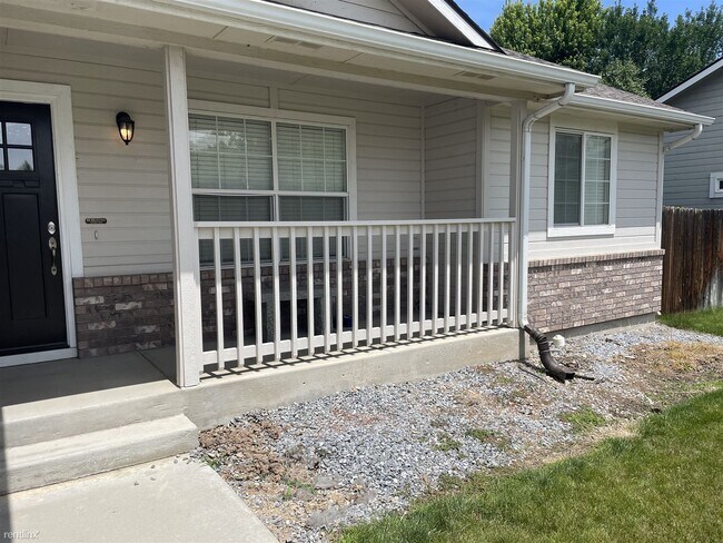 Building Photo - 3 br, 2 bath House - 4296 East Stonebridge...