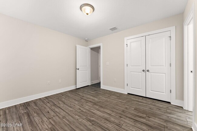 Building Photo - 227 Morning Crk Wy