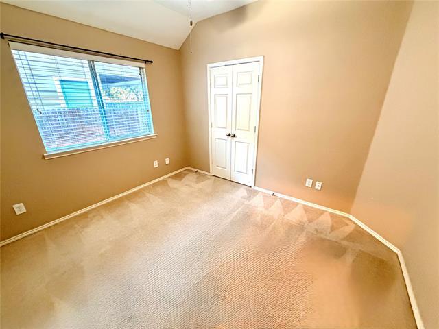 Building Photo - 1413 Lacewing Dr