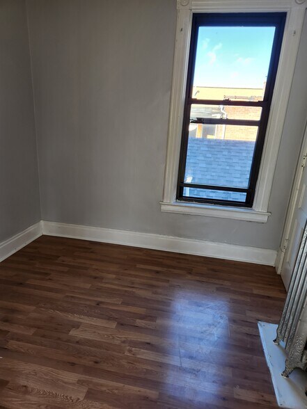 2nd bedroom - 2201 15th St