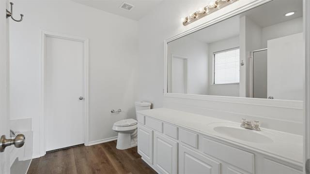 Building Photo - 421 Sandy Creek Dr