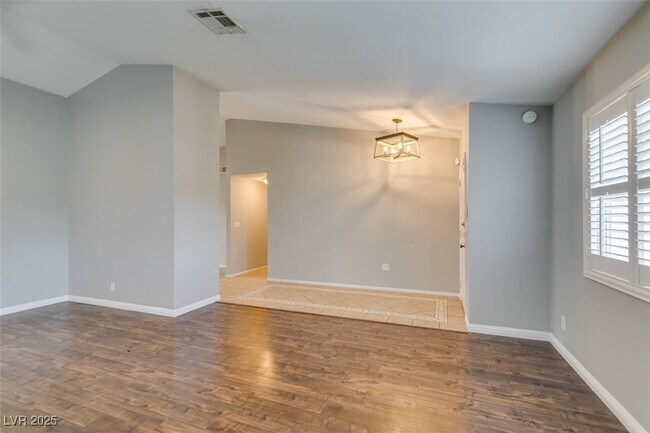 Building Photo - 362 Umbria Way