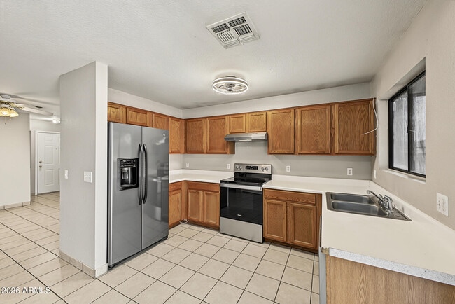 Building Photo - 8507 W College Dr