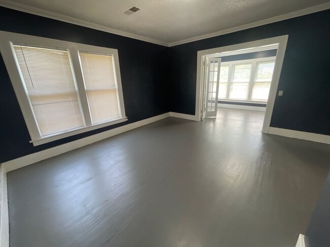 Building Photo - 318 N 17th St