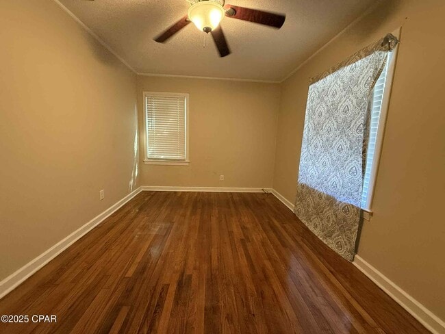 Building Photo - 1118 Fairland Ave