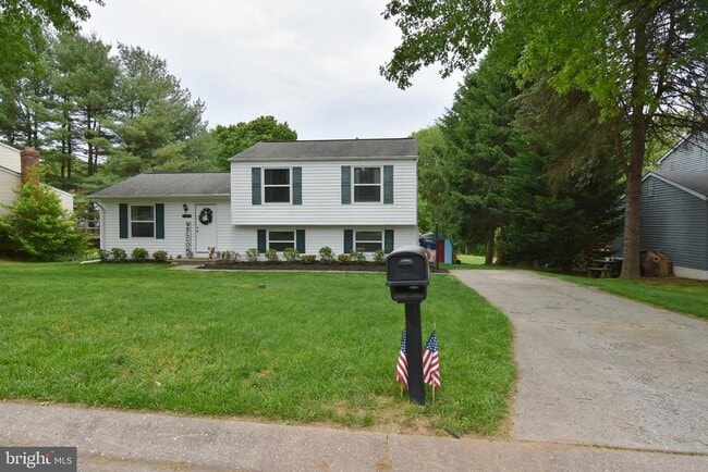 Building Photo - 7045 MacBeth Way