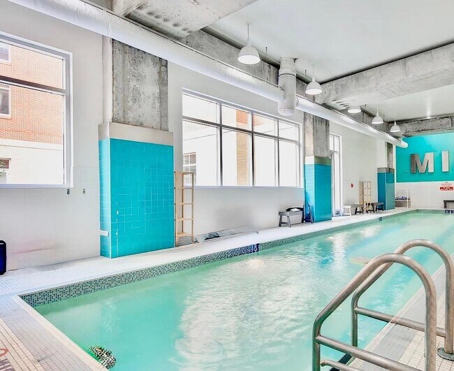 Building Photo - 232 Pavonia Ave