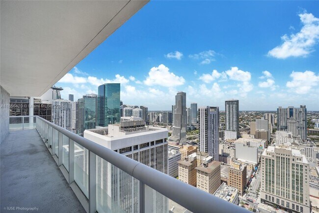 Building Photo - 50 Biscayne Blvd