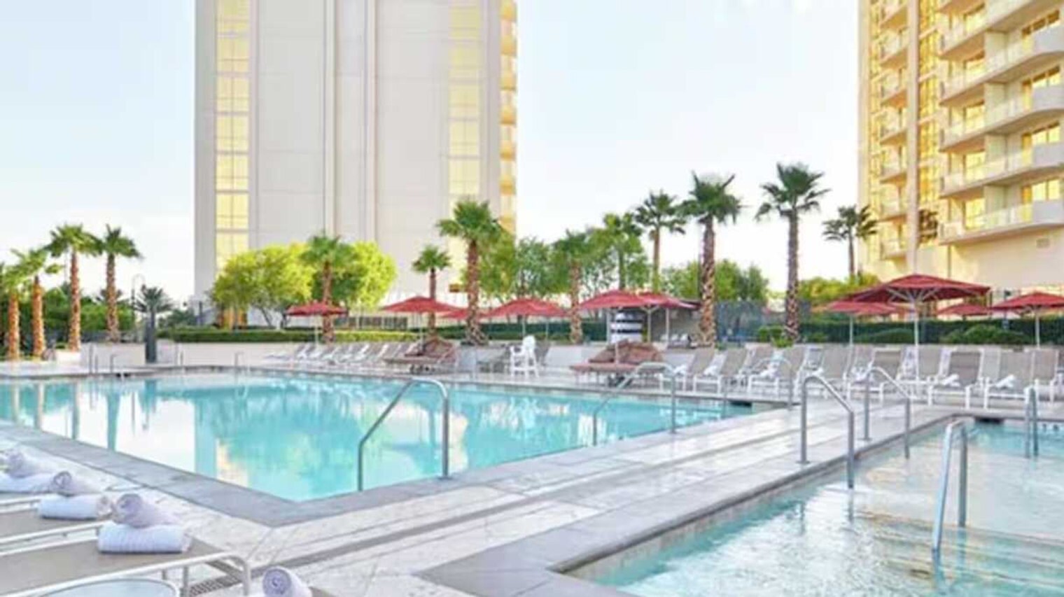 Building Photo - 145 E Harmon Ave