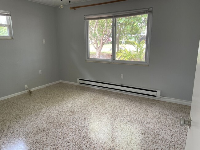 Building Photo - 6346 Beechwood Ave