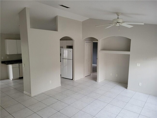 Building Photo - 4185 Simkins Ave