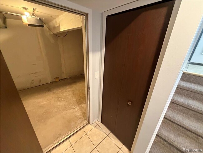 Building Photo - 20923 W Glen Haven Cir