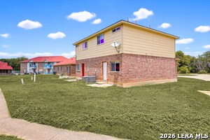Building Photo - 6342 Queens Castle Dr