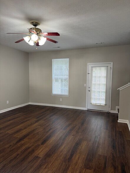 Building Photo - 6071 Camden Forrest Dr
