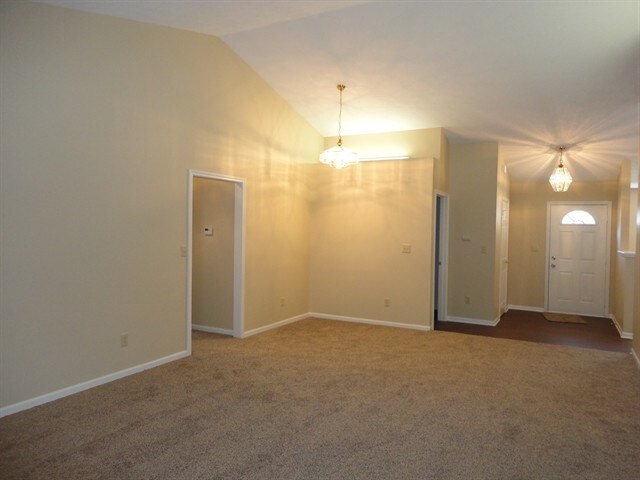 Building Photo - 6813 Marksman Ct