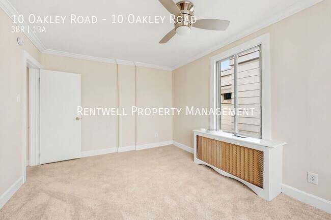 Building Photo - 10 Oakley Rd