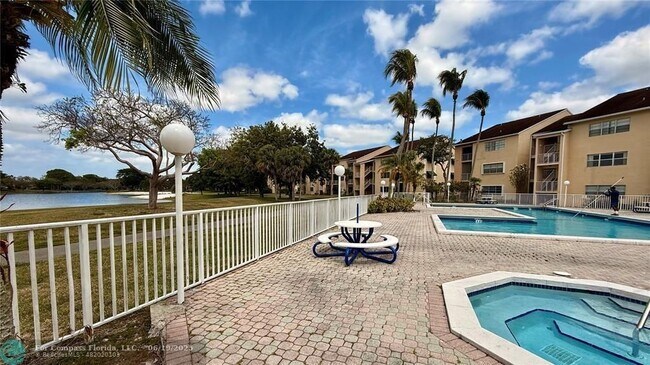 Building Photo - 15290 SW 106th Ln