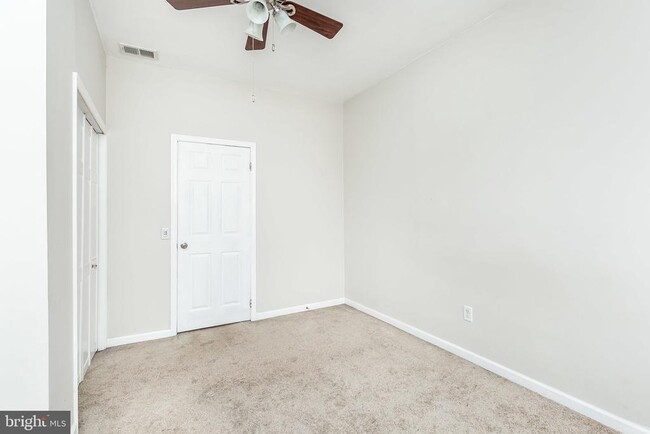 Building Photo - 1315 Webster St