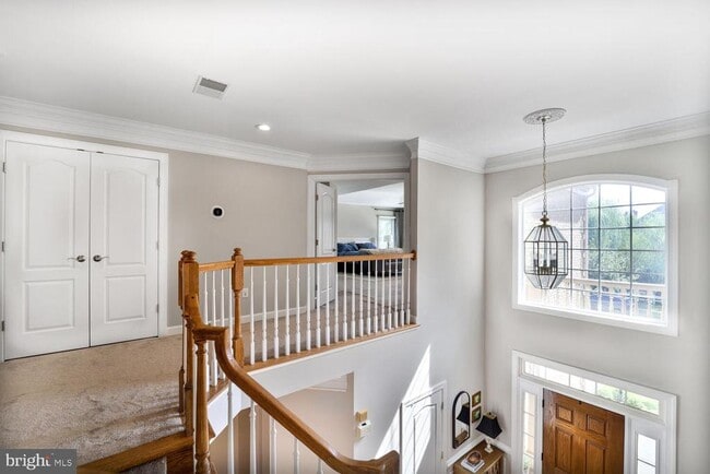 Building Photo - 6300 Berkshire Dr