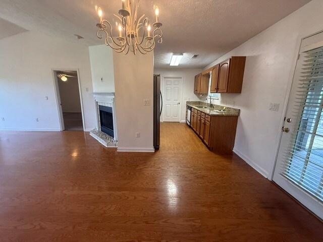 Building Photo - 1740 Country Meadows Dr