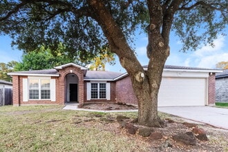Building Photo - 28906 Loddington St