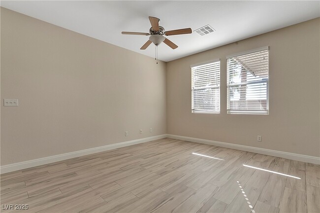 Building Photo - 11169 Sandrone Ave