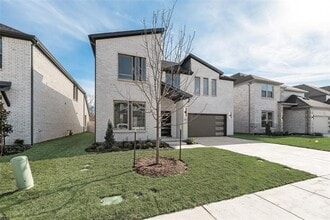 Building Photo - 3508 Teasdale Dr