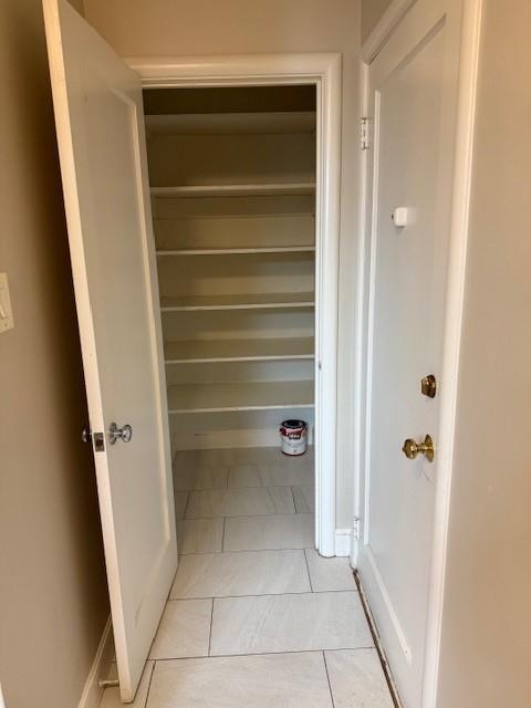 Building Photo - 515 N El Camino Real