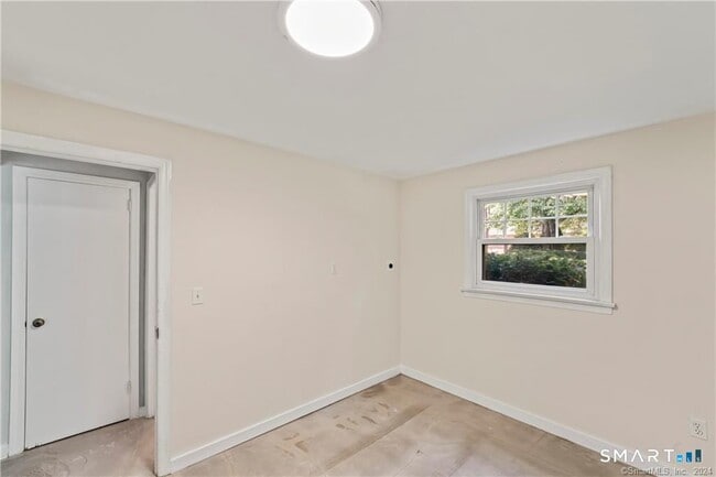 Building Photo - 791 Newfield Ave
