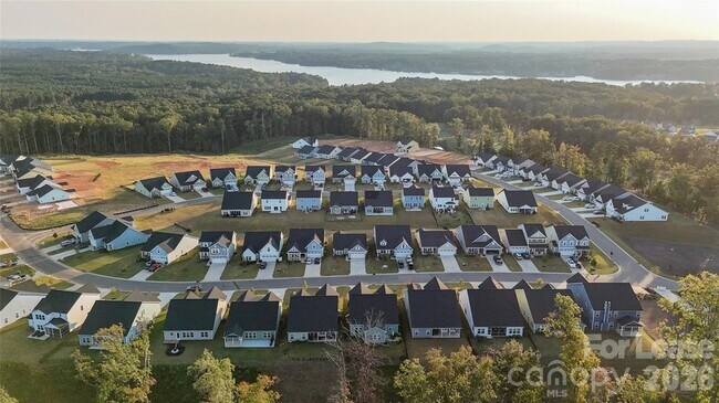 Building Photo - 173 Tillery Ct