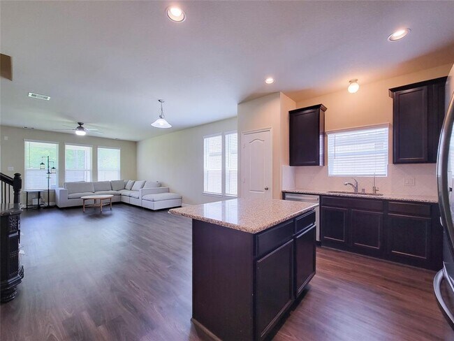 Building Photo - 3430 Hughes Mdw Wy