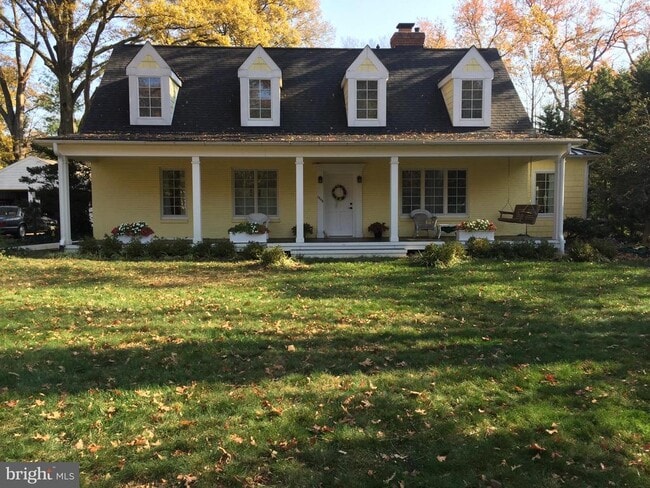 Building Photo - 7805 Accotink Pl