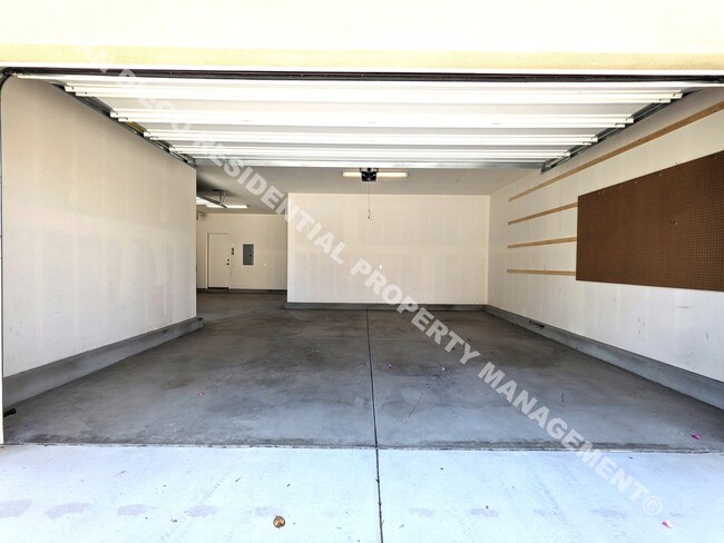 Building Photo - Welcome to your dream home in Harmony Grove! Available 2/14 **Please do not disturb the tenants**