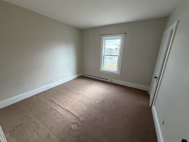 Building Photo - 90 Longwood Ave