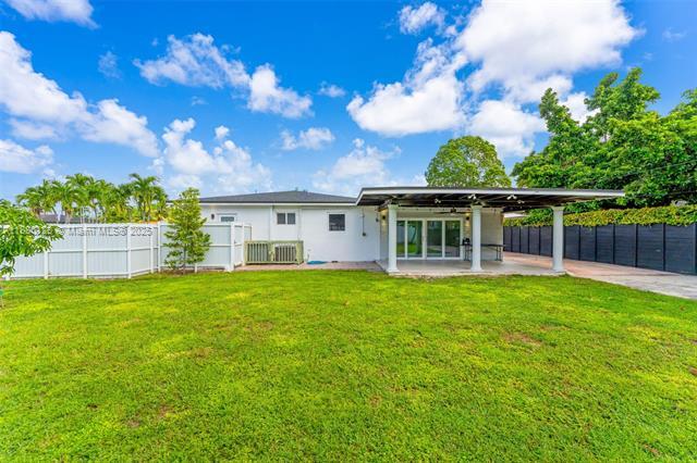 Building Photo - 4301 SW 85th Ave