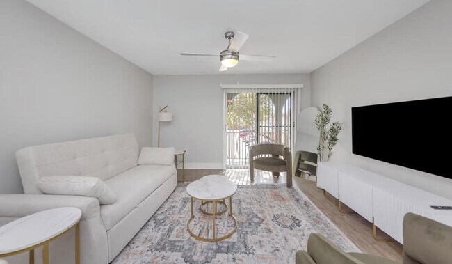 Building Photo - 4312 W Roland St