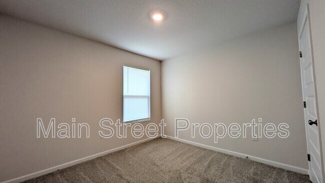 Building Photo - 10624 Queens Gate Cir
