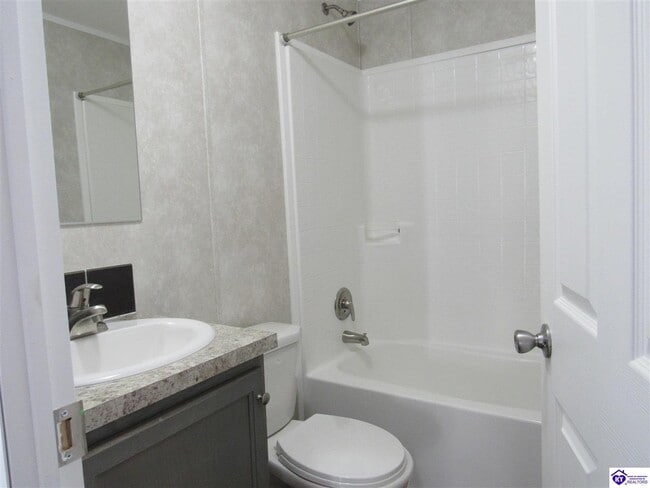 Building Photo - 71 Rail Fence Loop