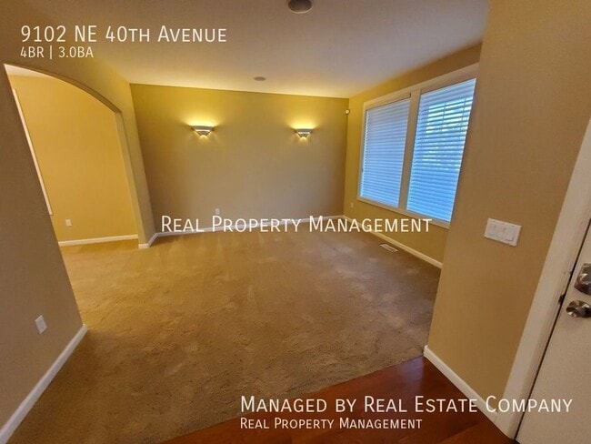 Building Photo - 9102 NE 40th Ave