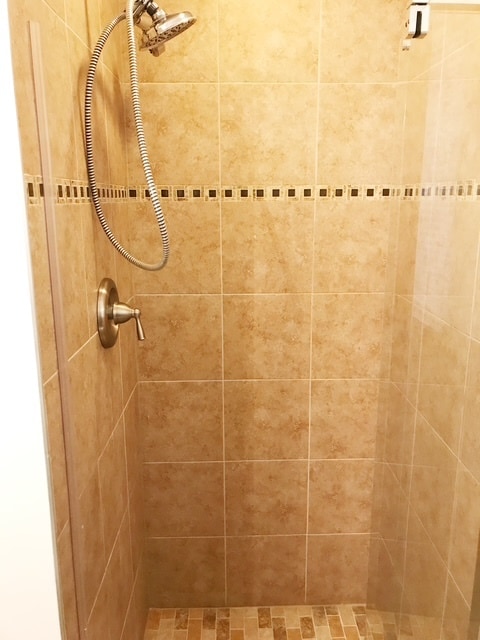 Building Photo - 1356 N Cleveland Ave