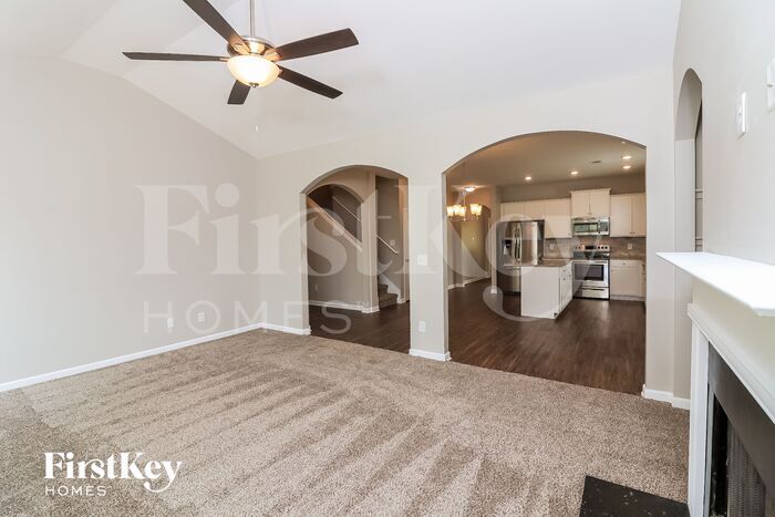 Building Photo - 23 Holsteiner Ln