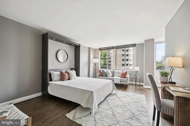 Primary Photo - 2939 Van Ness St NW