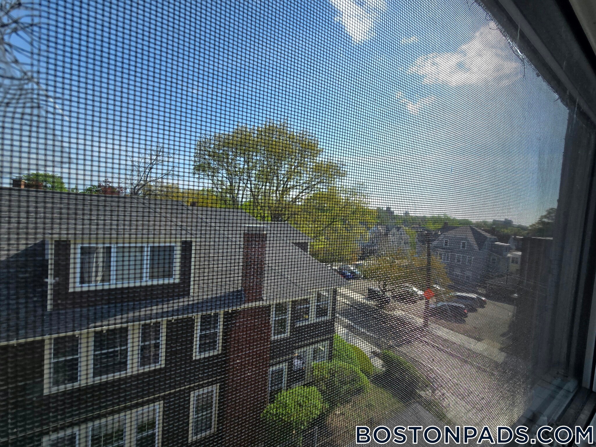 Building Photo - 44 Central St