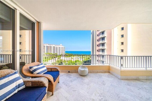 Building Photo - 789 Crandon Blvd